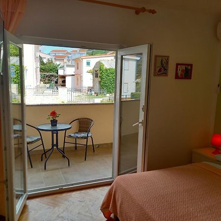 Summer Rooms Baska Exterior photo