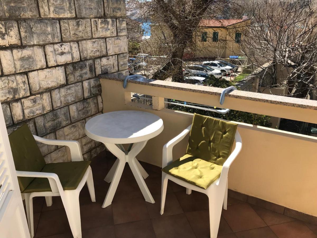 Summer Rooms Baska Exterior photo